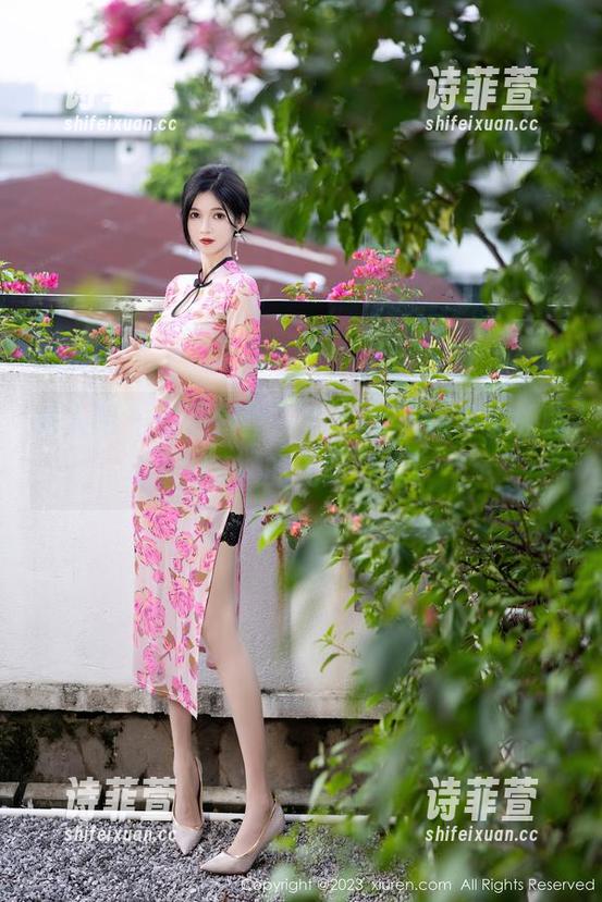 秀人网-木木hanna 秀人网 - 资源到位,木木hanna带你领略‘JK’的无限可能!