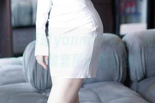 秀人网 – 王馨瑶yanni的美足，竟然无圣光！一堆套图在这等你。