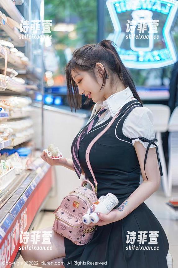 秀人网-盼盼玉奴 秀人网 - 盼盼玉奴捕捉女孩:看完这些图片,我的朋友圈里多了个捣蛋鬼的潜在候选人!