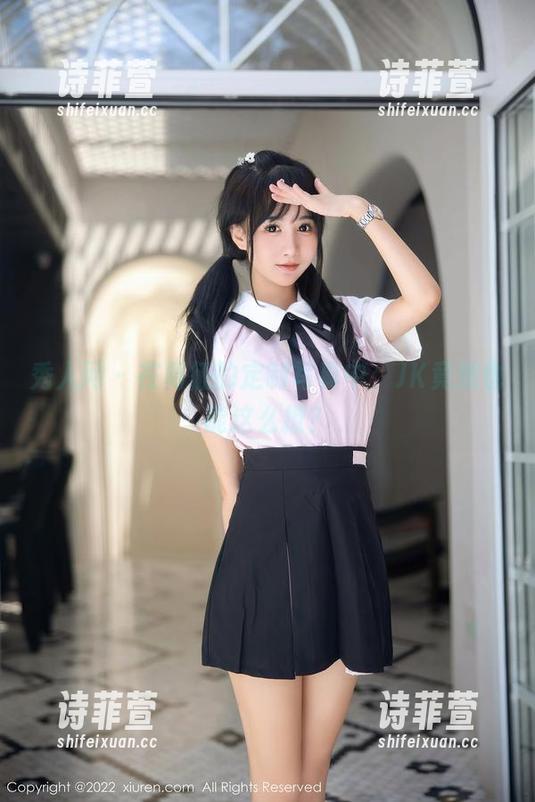 秀人网-葛征 秀人网 - 在葛征的定制写真中,JK竟然也能这么撩?