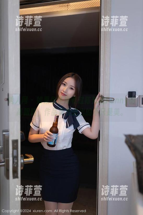 秀人网-陈梵妮Fanny 秀人网 - 如果你还没看过陈梵妮Fanny的高跟鞋,作品集传递出的不只是美。