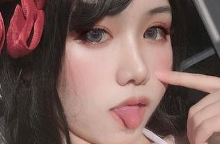 要双人不要单排！芊川一笑MNK用无圣光画出最生动的美图，快来看呗。