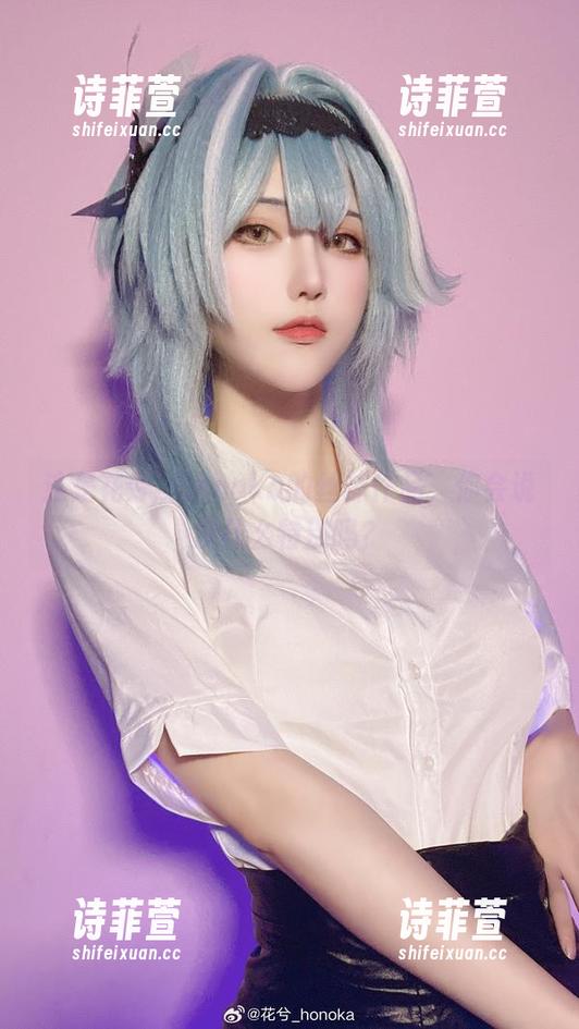 花兮_honoka 这是花兮_honoka的丝袜作品,你会说没什么特别吗?