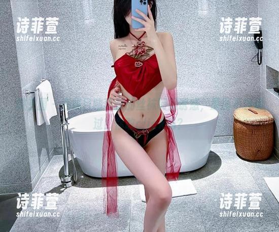 微密圈 - 在线目睹葛征的丝袜制服诱惑，原图不容错过！你敢click吗？