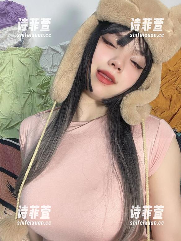 葱油饼er 微密圈 - 发现葱油饼er的灰色开衫图包!穿着它就能变身‘忍者神鸭’!