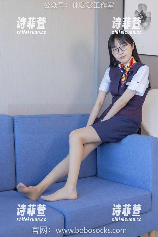袜啵啵 - 营造万圣节氛围：稚予私房写真里隐藏的小“惊吓”。
