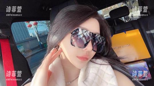 微密圈 - 合集大泄露，金希儿的资源在皮衣里藏了些什么？