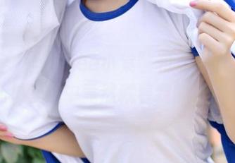 青豆客 – 当“Lee小棠”和“温柔”相遇，私拍套图中竟然藏着我的小心思？