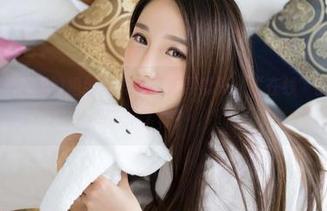 青豆客 – 大安妮的婚纱写真，不走寻常路，“在线”的她竟然变了样？