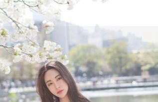 魅妍社 – 心机米娅Miya的夏日图包，别藏了，等啥突然变身模特？