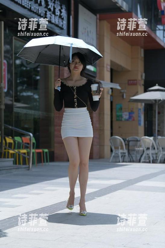 魔镜街拍 - 雨季不再来的私拍态度，凯恩做到了无畏无惧